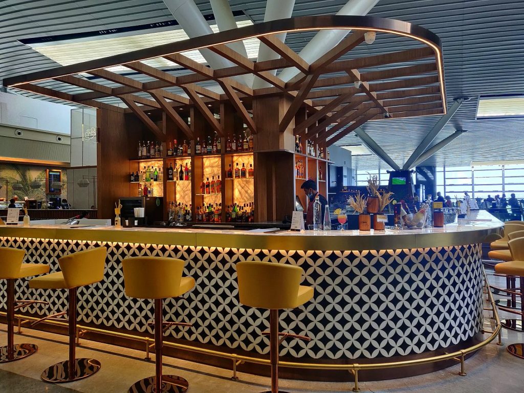 080 Lounge Domestic Terminal, Kempegowda International Airport, Bengaluru Currylines